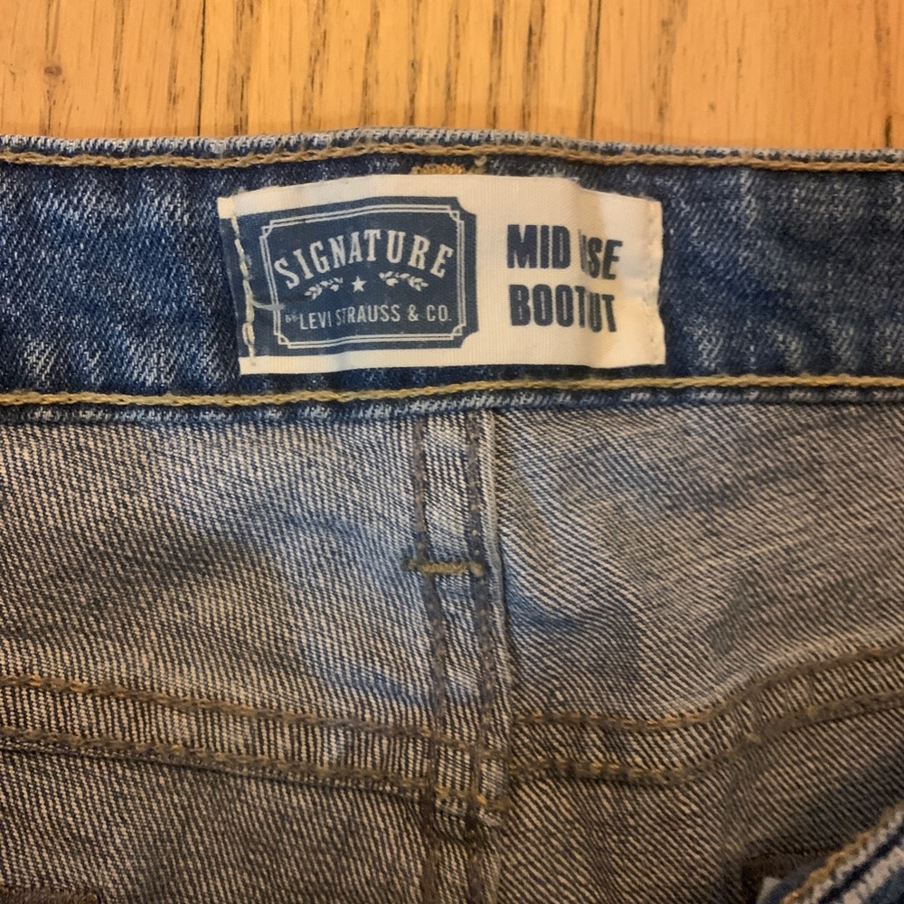 Low Rise Bootcut Levi’s 👖 🤠 - Picture 12 of 12